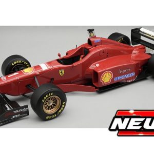 vieille voiutre de course formule 1 rouge