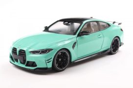 voiture de sport coupe verte