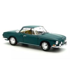 vieille voiture de collection allemande coupe verte