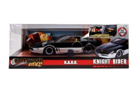 vieille voiture de film noire et grise