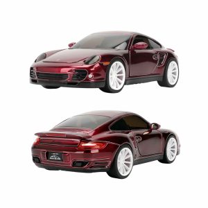 voiture allemande de sport coupe rose
