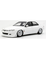 voiture tuning blanche française