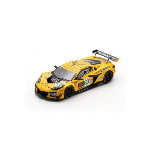 voiture americaine de course jaune