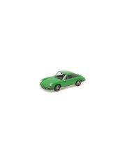 vieille voiture allemande de sport coupe verte