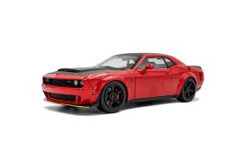 voiture americaine rouge