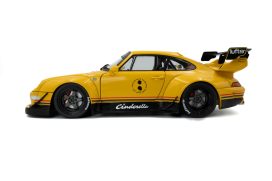 voiture de sport coupe jaune