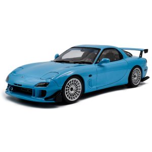 vieille voiture tuning bleu