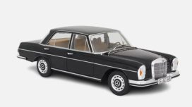 vieille voiture limousine noire