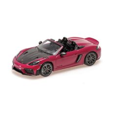 voiture allemande de sport cabriolet rose et noire