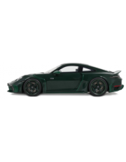 voiture de sport coupe verte
