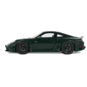 voiture de sport coupe verte