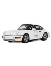 vieille voiture de course allemande coupe blanche