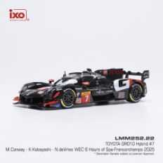 voiture de course noire