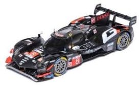 voiture de course noire