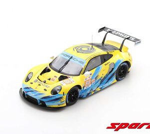 voiture de course allemande coupe jaune et bleu