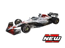 voiture de course formule 1 blanche