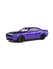 voiture americaine coupe mauve