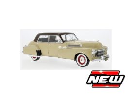 vieille voiture americaine beige