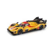 voiture de course italienne jaune