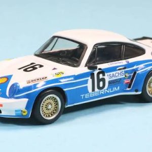 vieille voiture de course bleu et blanche