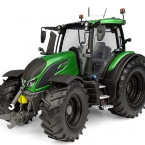 gros tracteur agricole vert