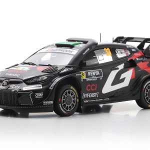 petite voiture de rallye noire