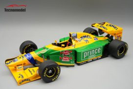 vieille voiture de course formule 1 verte et jaune