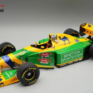 vieille voiture de course formule 1 jaune et verte