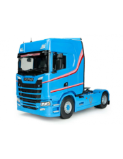 gros camion bleu