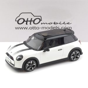 petite voiture anglaise blanche