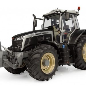 gros trtacteur agricole noire