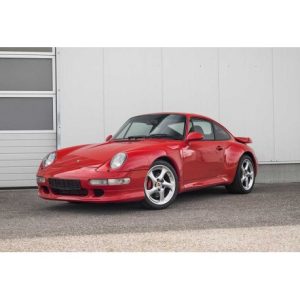 vieille voiture de sport coupe rouge allemande
