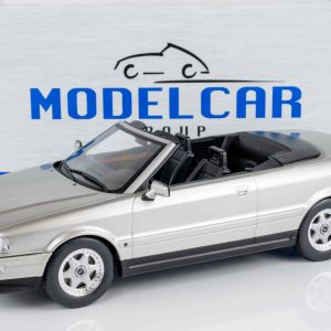 vieille voiture allemande cabriolet grise