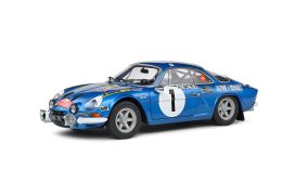 vieille voiture de course bleu