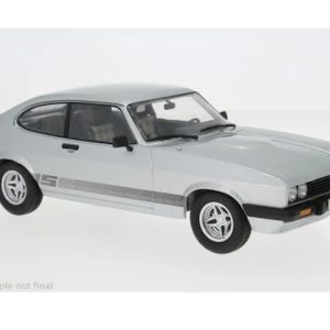 vieille voiture de sport coupe grise