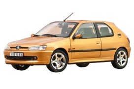 vieille voiture de sport française couleur or