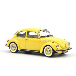 vieille voiture allemande jaune
