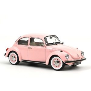vieille voiture allemande rose