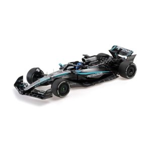 voiture de course formule 1 noire