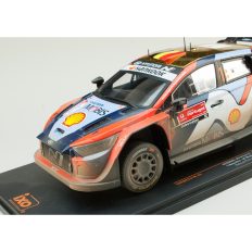 voiture de course rallye salie