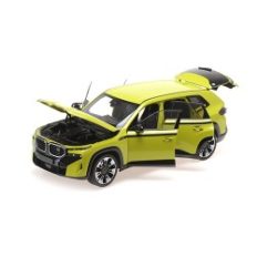 voiture hybride allemande jaune