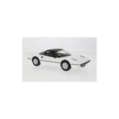 vieille voiture de sport italienne cabriolet blanche