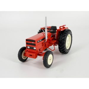 vieux tracteur agricole français orange